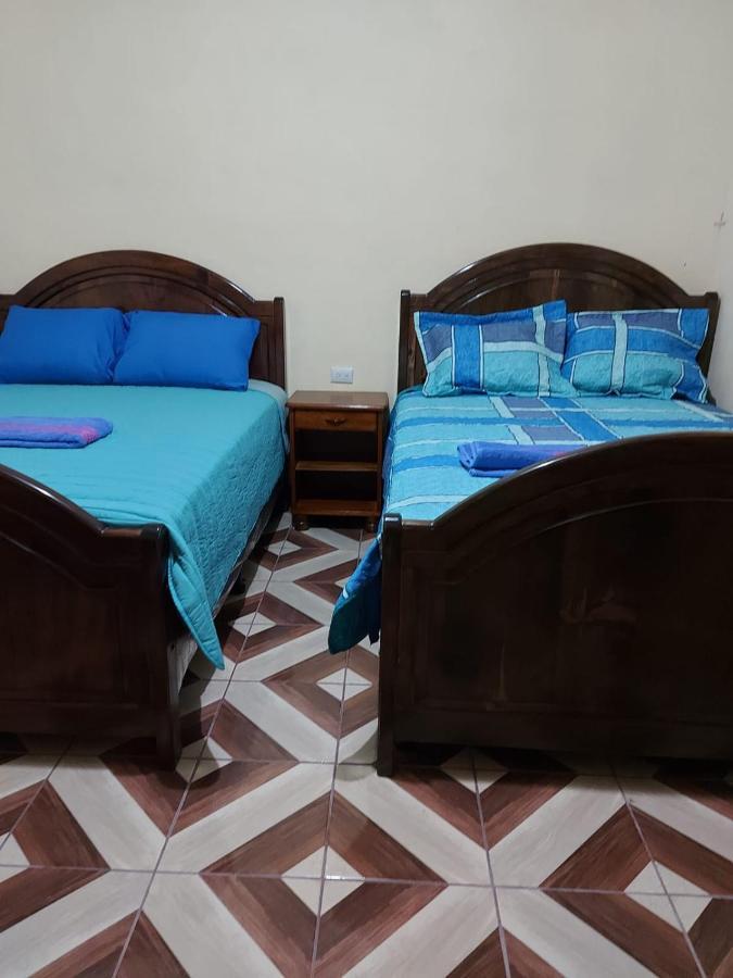 Hotel Los Reyes โคบาน ภายนอก รูปภาพ